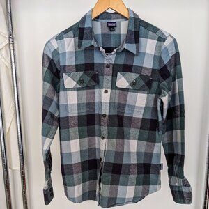 Patagonia Women's Long-Sleeved Cotton Fjord Flannel Shirt SMALL Green Teal Blue